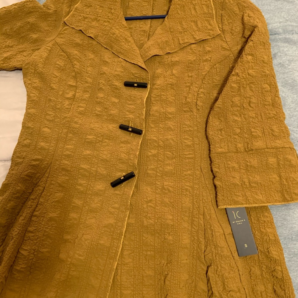 Mustard blouse